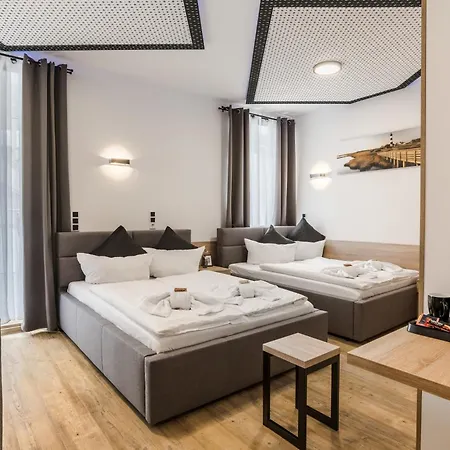 Hotel Montenegro