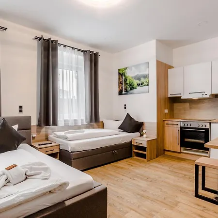 Montenegro Hotel Worms